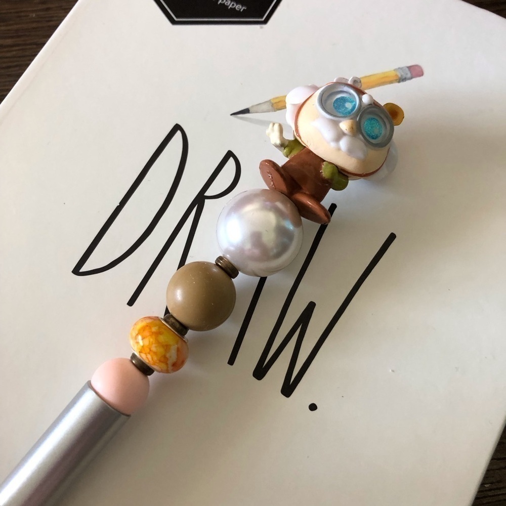 Disney Doorables: Beauty & the Beast: Maurice handmade beaded pen